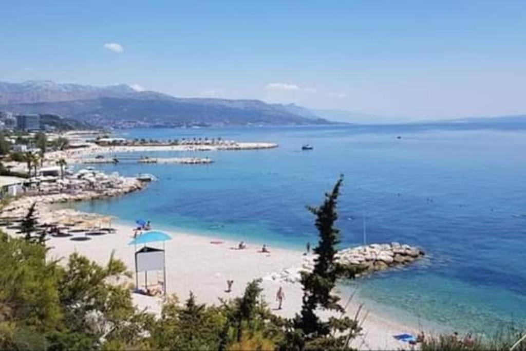Bright And Colourful Apartment Luce -Sandy Beach Split Extérieur photo