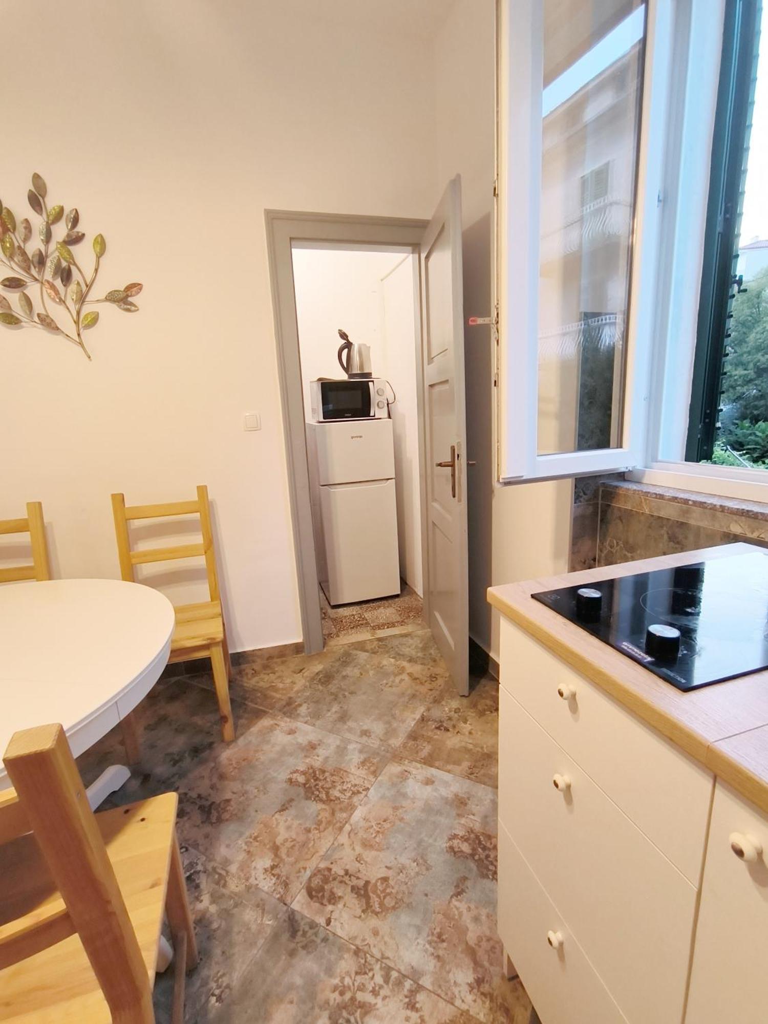Bright And Colourful Apartment Luce -Sandy Beach Split Extérieur photo