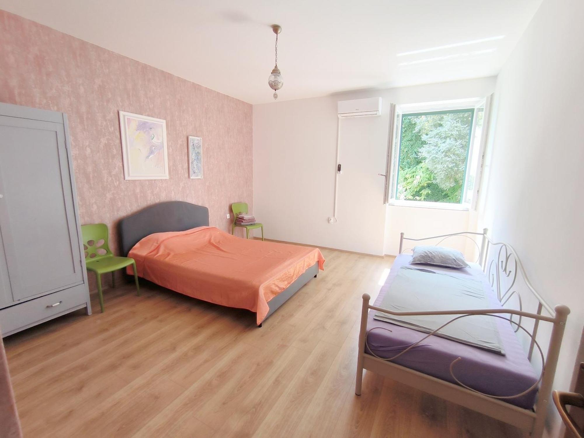 Bright And Colourful Apartment Luce -Sandy Beach Split Extérieur photo
